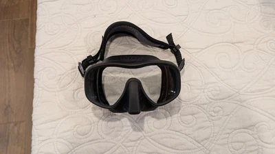 Oceanic Dive Mask, Shadow Model  - Image 1 of 4