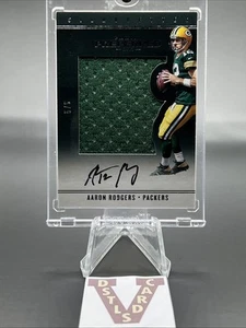 2017 Panini Preferred - AARON RODGERS SILHOUETTES JERSEY PATCH AUTO /5 #10 - Bild 1 von 3