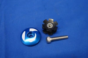 New Bontragerr Bike Stem Top Cap - Blue - w/ Star Nut - Bicycle Headset 1-1/8" - Picture 1 of 2