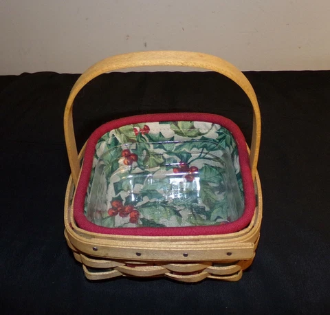 Longaberger Holiday Helper Basket Combo 2003 Red Green Holly liner & protector Cover