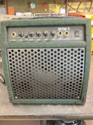 Combo amplificador de práctica de guitarra Reptone 15 15 vatios Foto 1 de 4