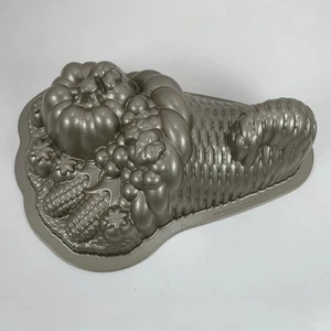 Nordic Ware Cornucopia Bandeja para Hornear Fundida Oro 10 Tazas Acción de Gracias Otoño Aluminio - Imagen 1 de 6