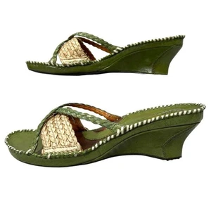 Clarks Artisan NWOB Vintage Olive Green Woven Wedge Heel Sandal Size 7.5 - Picture 1 of 9