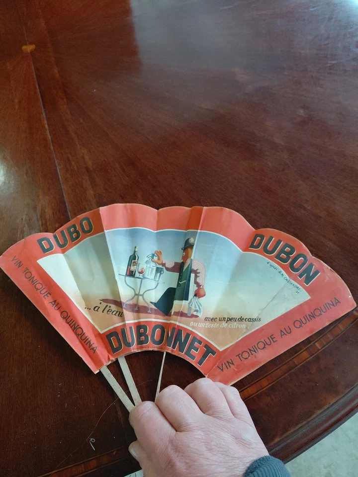 éventail publicitaire Dubonnet - Photo 1/4