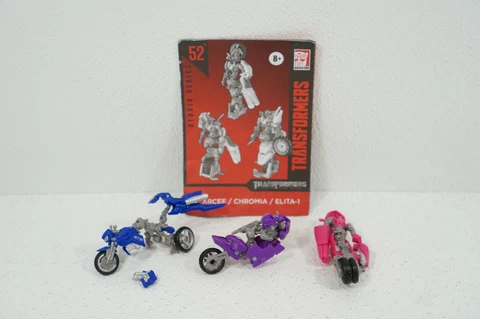Transformers Generations Studio Series 52 Arcee Chromia Elita-1 As Is For Parts Cover