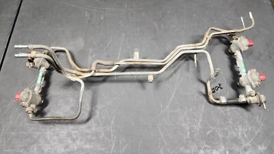 1998 Subaru Forester trilhos de combustível de alimentação lateral injetores FPR #17523AA220 #17522AA270 - Imagem 1 de 4