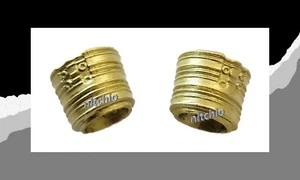 Mezco One:12 Nautilus Crew – GOLD GAUNTLETS 1/12 Scale Fodder - Picture 1 of 5