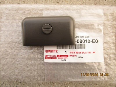 11 - 20 丰田 SIENNA FLOOR CARPET MOULDING 锁盖 ASH 棕色 全新 08010-E0 — 第 1/4 张图片