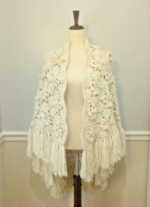 Mantón de ganchillo vintage años 70 hecho a mano con flecos flor de lujo Grandmacore Cottagecore - Imagen 1 de 9