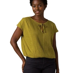 prAna Ocupas Popover Top Size Medium Sweet Grass Green Blouse Short Sleeve - Picture 1 of 11