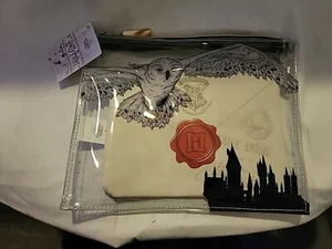 Wizarding World of Harry Potter 2 Piece Pouch Set Hedwig Hogwarts Letter NEW - Picture 1 of 6