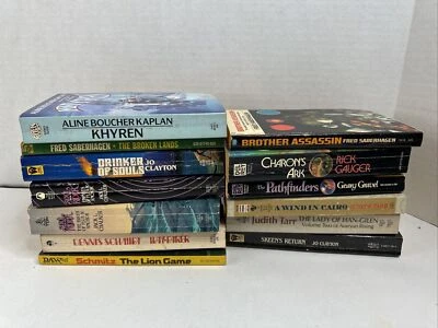 Lot of 13 Vintage Science Fiction Paperback Books Clayton, Tarr, Saberhagen … - Image 1 of 4