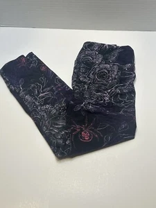 LuLaRoe Kids S/M Leggings Halloween Black Widow And Roses - Picture 1 of 4