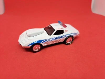 Johnny Lightning '76 CORVETTE PRO STOCK "BEAT THE HEAT" POLICE LIMITED EDITON - Image 1 of 4