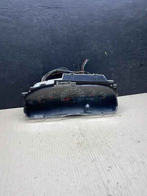 Cuadro de instrumentos velocímetro furgoneta Ford Econoline E250 E350 2001-2002 O3391 DG Foto 1 de 4