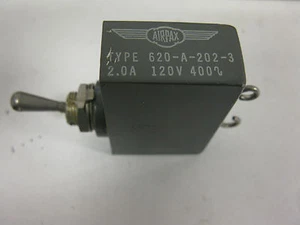 Airpax 620-A-202-3 Circuit Breaker 2.0A 120V 400 Ohms - Bild 1 von 3