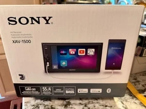 BRANDNEU Sony XAV-1500 6,2" 55W Touchscreen Digital Receiver - Bild 1 von 5
