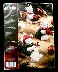 Vintage Bucilla ~ Eisbären ~ Weihnachten Filz ~ 6 Ornament Kit 85314 ~ BRANDNEU VERSIEGELT - Bild 1 von 2