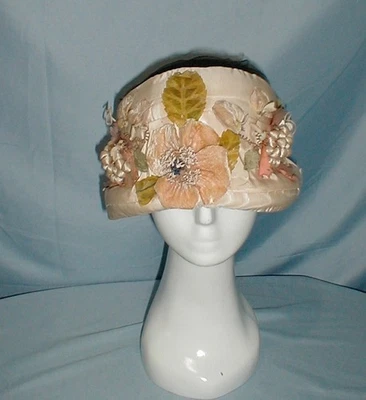 Splendid Antique Vintage Hat 1920 Flapper Ivory Silk w/ Beaded Black Net Lace - Image 1 of 4