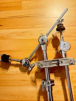 Pearl Beckenhalter / Beckenarm mit Pearl Multiklammer + Galgen-Beckenarm - Bild 1 von 3