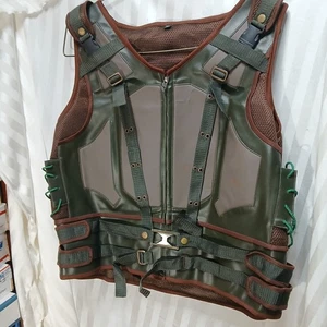 Chaleco Bane Tom Hardy Batman El Caballero Oscuro Asciende Disfraz Nuevo XL Envío Rápido - Imagen 1 de 6