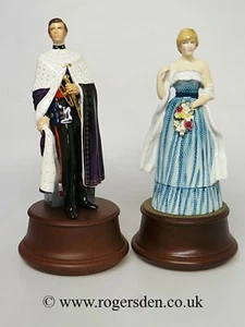 Royal Doulton Lady Diana Spencer HN2885 HRH Il Principe di Galles HN2883 - Foto 1 di 12