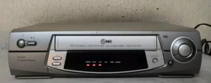 LG VIDEORECORDER VHS 4 KÖPFE MIT FERNBEDIENUNG  - Bild 1 von 6