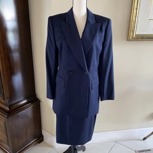Escada Rock & Blazer Gr. 40 Zweiteiler Anzug dunkelblau mit Schulterpolstern - Bild 1 von 6