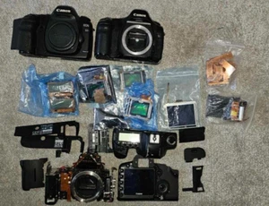 CANON EOS 5D MKI MKII PARTS AND ACCESSORIES BUNDLE JOB LOT VERY RARE UNKONOWN - Picture 1 of 9