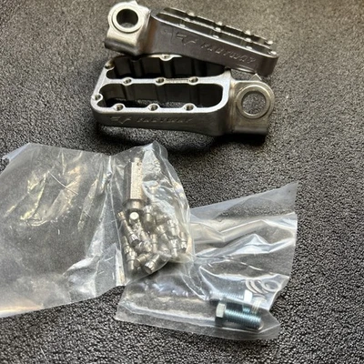 Kit de estriberas Fastway Adventure para motocicleta para BMW R1200GS 2005-2014 Foto 1 de 4