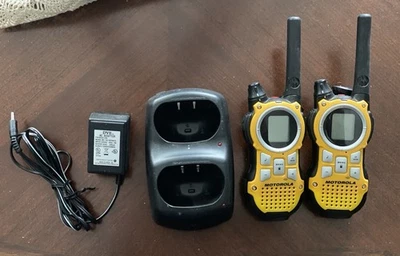 Motorola Talkabout MR350R 2-Way Radio with 35 Mile Range - Image 1 of 4