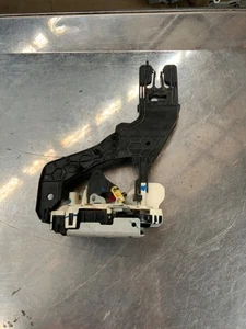 2014-2018 Dodge Ram 1500 Rear Right Passenger Side Door Lock Latch Actuator OEM - Picture 1 of 4