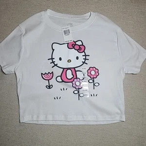 White Cropped Hello Kitty T Shirt Size XLarge Juniors NWT - Picture 1 of 7