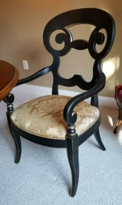 4 Sillones Viena 599-452 por Century Furniture / Colección Consulado / ¡GUAU! Foto 1 de 4