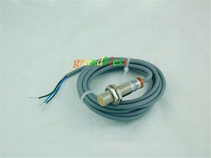 1PCS NEW FOR HIGHLY Inductive cylindrical proximity switches TS12-02N-1 - Afbeelding 1 van 1