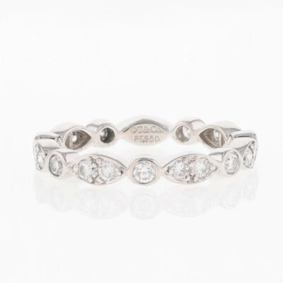 Anillo Tiffany & Co. 0,68 quilates corte redondo diamante banda de eternidad platino talla 6,5 Foto 1 de 4