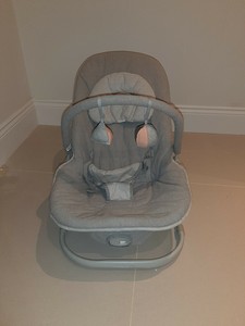 mamas & papas bouncer chair