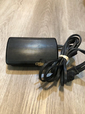 Singer 619494-002 Sewing Machine Foot Pedal Motor Controller CR 303 3 Prong Work - Image 1 of 4