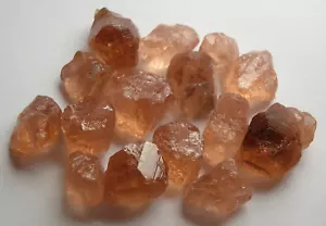 GARNET / GROSSULAR, RARE PEACH ROUGH FOR FACETING, QUEBEC, CANADA - Picture 1 of 4