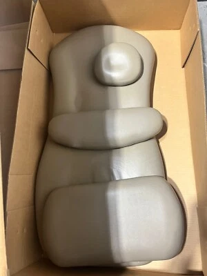 Midmark 641 Juego de Tapicería Silla Procedimiento Premium con Reposacabezas, Reacondicionado Foto 1 de 3