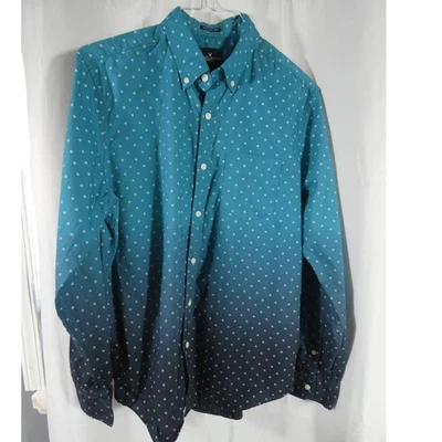 Camisa de algodón con cuello abotonado Ombre mediana American Eagle Outfitters para hombre  Foto 1 de 4