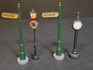 Holiday Time Santas Workbench Christmas Village Street Sign Clock Lamppost Light - Picture 1 of 7