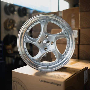 4x GTP WHEELS 083 8,5x19" 5x112 ET45 66.6 Silber poliert TÜV Gutachten - Picture 1 of 1
