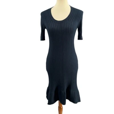 Vestido Marc by Marc Jacobs Negro Tejido Acanalado Volantes Dobladillo Elástico Mediano Foto 1 de 4