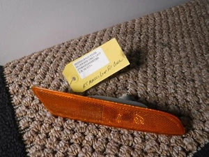 OEM Es300 Es330 02-05 Side Signal Marker Light Lamp 81731-33021 Passenger A-22 - Picture 1 of 2
