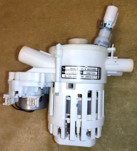 Miele Spülmaschine Umwälzpumpe Pumpe Mppw 01-31/4 defekt ohne EFU ohne Dichtung - Bild 1 von 4