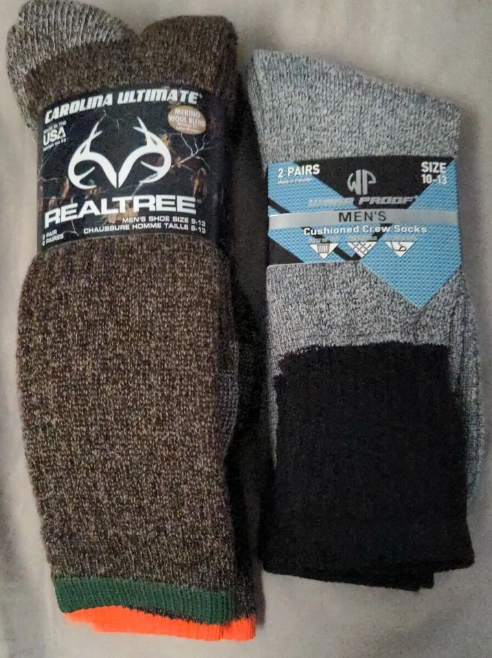 Realtree Carolina Ultimate  Wool  Socks 2 pc Men's 9-13 + Free Wear Proof Socks - Image 1 of 4