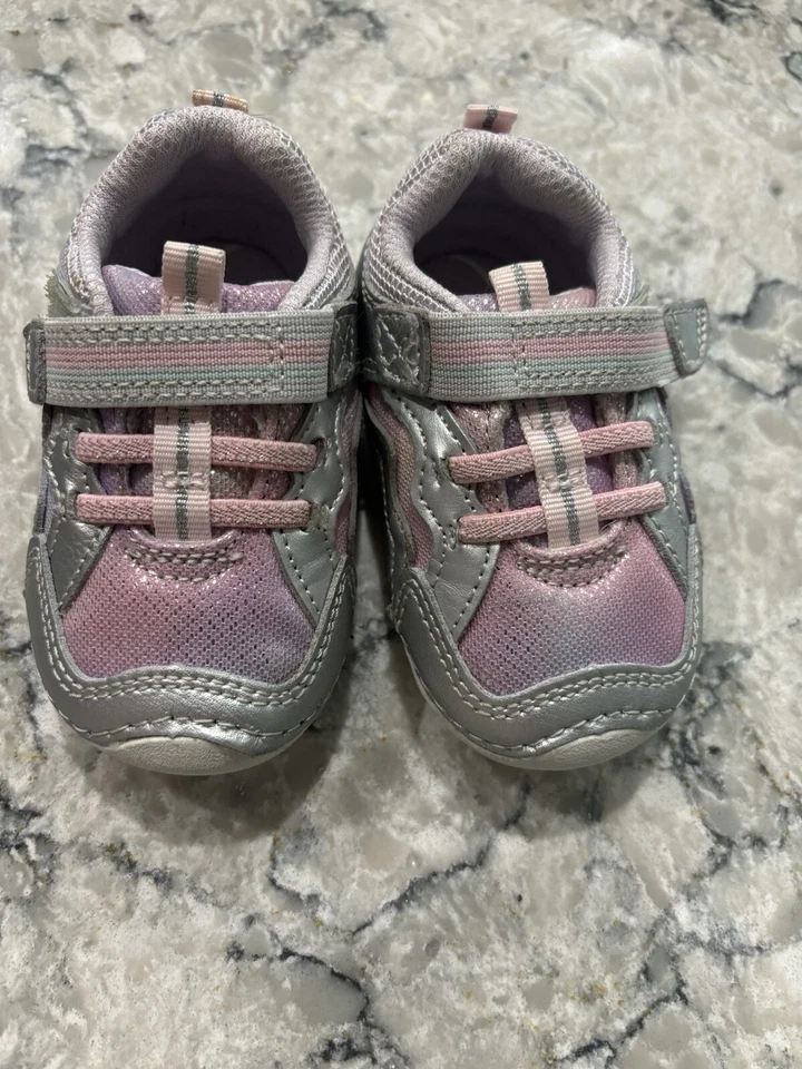 Stride Rite Talla 3 1/2 Niño Pequeño EE. UU. Púrpura/Rosa  Foto 1 de 4