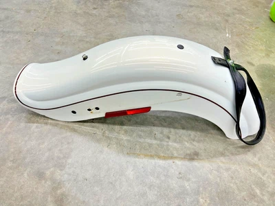 2000 Harley Davidson FXDWG Dyna Wide Glide Rear Fender Pearl White - Image 1 of 4