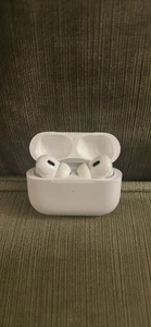 Apple AirPods Pro 2ème génération avec étui de chargement sans fil MagSafe - Blanc - Photo 1 sur 5